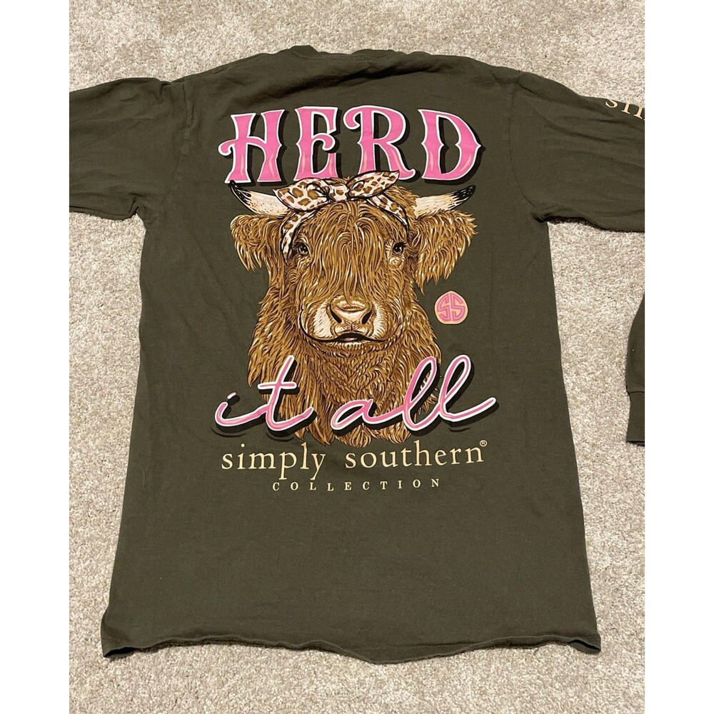 Simply Southern Womens Small L/Sleeve Olive Green Herd It All Highland Cow Shirt